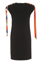 Carica l&#39;immagine nel visualizzatore di Gallery, Abito in crêpe
