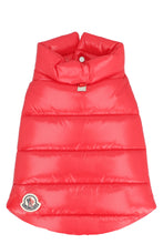 Carica l'immagine nel visualizzatore di Gallery, Moncler &amp; Poldo Dog Couture - Gilet imbottito

