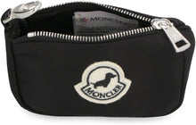 Carica l'immagine nel visualizzatore di Gallery, Moncler &amp; Poldo Dog Couture - Porta sacchetti per cani
