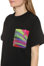 Carica l'immagine nel visualizzatore di Gallery, Sustainability Project - T-shirt in cotone con taschino

