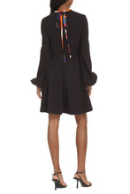 Carica l&#39;immagine nel visualizzatore di Gallery, Abito in crêpe
