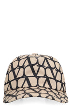 Carica l'immagine nel visualizzatore di Gallery, Cappello da baseball con logo all over
