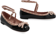 Carica l'immagine nel visualizzatore di Gallery, Valentino Garavani - Ballerine Rockstud in pelle
