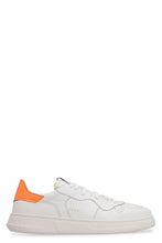 Carica l'immagine nel visualizzatore di Gallery, Sneakers low-top in pelle
