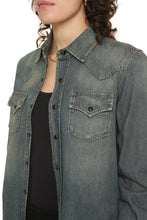 Carica l'immagine nel visualizzatore di Gallery, Camicia in denim stile Western
