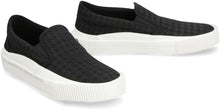 Carica l'immagine nel visualizzatore di Gallery, Moncler x FRGMT - Sneakers slip-on Vulcan
