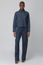 Carica l'immagine nel visualizzatore di Gallery, Camicia in denim
