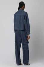 Carica l'immagine nel visualizzatore di Gallery, Camicia in denim
