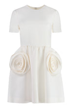 Carica l&#39;immagine nel visualizzatore di Gallery, Abito in Crêpe Couture
