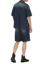 Carica l'immagine nel visualizzatore di Gallery, Camicia in denim
