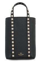 Carica l'immagine nel visualizzatore di Gallery, Valentino Garavani - Borsa a secchiello Rockstud in pelle
