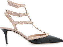 Carica l'immagine nel visualizzatore di Gallery, Valentino Garavani - Décolleté Rockstud in vernice
