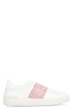 Carica l'immagine nel visualizzatore di Gallery, Valentino Garavani - Sneakers low-top Rockstud Untitled 11 in pelle
