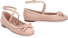 Carica l'immagine nel visualizzatore di Gallery, Valentino Garavani - Ballerine Rockstud in pelle
