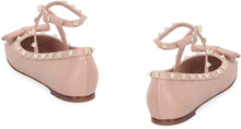Carica l'immagine nel visualizzatore di Gallery, Valentino Garavani - Ballerine Rockstud in pelle
