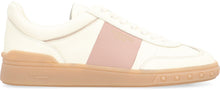 Carica l'immagine nel visualizzatore di Gallery, Valentino Garavani -  Sneakers low-top Upvillage in pelle

