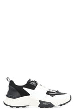 Load image into Gallery viewer, True Act low-top sneakers
