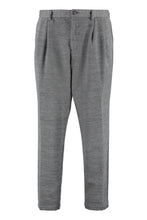 Carica l'immagine nel visualizzatore di Gallery, BOSS x Russell Athletic - Pantaloni classici in misto lana
