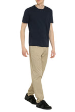 Carica l'immagine nel visualizzatore di Gallery, T-shirt girocollo in cotone
