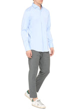 Carica l'immagine nel visualizzatore di Gallery, Camicia slim fit in popeline stretch
