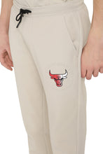 Carica l'immagine nel visualizzatore di Gallery, BOSS x NBA -  Track-pants in cotone con logo
