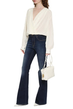 Carica l'immagine nel visualizzatore di Gallery, Blusa-body in seta

