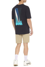 Carica l'immagine nel visualizzatore di Gallery, T-shirt girocollo in cotone
