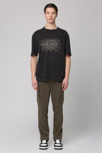Carica l'immagine nel visualizzatore di Gallery, T-shirt girocollo Dunic in cotone
