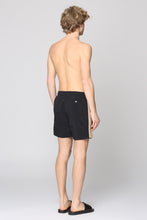 Carica l'immagine nel visualizzatore di Gallery, Shorts da mare in nylon
