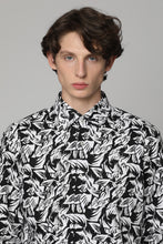 Carica l'immagine nel visualizzatore di Gallery, Camicia in cotone stampato
