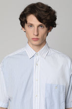 Carica l'immagine nel visualizzatore di Gallery, Camicia in cotone a righe
