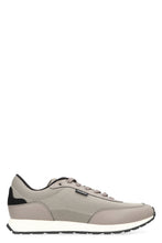 Carica l'immagine nel visualizzatore di Gallery, Sneakers low-top in tessuto
