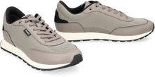 Carica l'immagine nel visualizzatore di Gallery, Sneakers low-top in tessuto
