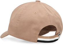 Carica l'immagine nel visualizzatore di Gallery, Cappello da baseball con logo
