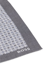 Carica l'immagine nel visualizzatore di Gallery, Foulard in seta con stampa
