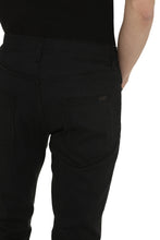 Carica l'immagine nel visualizzatore di Gallery, Jeans slim fit a 5 tasche
