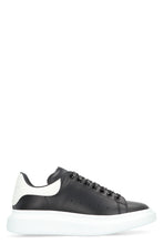 Carica l'immagine nel visualizzatore di Gallery, Sneakers oversize in pelle
