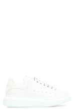 Carica l'immagine nel visualizzatore di Gallery, Sneakers oversize in pelle
