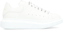 Carica l'immagine nel visualizzatore di Gallery, Sneakers oversize in pelle
