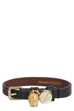 Carica l'immagine nel visualizzatore di Gallery, Bracciale in pelle con medaglione e teschio
