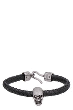 Carica l'immagine nel visualizzatore di Gallery, Bracciale Skull in pelle intrecciata
