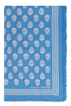 Carica l'immagine nel visualizzatore di Gallery, Foulard con motivo teschi

