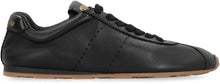 Carica l'immagine nel visualizzatore di Gallery, Sneakers low-top in pelle

