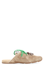 Carica l'immagine nel visualizzatore di Gallery, Sabot New Balance X Miu Miu 530 SL in suede
