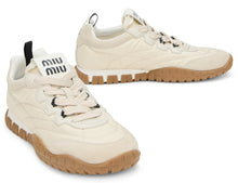 Load image into Gallery viewer, Sneakers in Re-Nylon and suede leather

