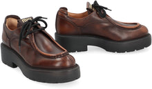 Carica l'immagine nel visualizzatore di Gallery, Scarpe stringate in pelle
