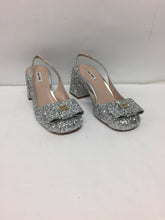 Carica l'immagine nel visualizzatore di Gallery, Décolleté slingback glitterate
