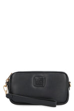 Carica l'immagine nel visualizzatore di Gallery, Clutch in pelle
