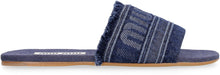 Carica l'immagine nel visualizzatore di Gallery, Slides in denim
