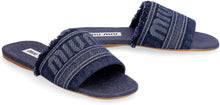 Carica l'immagine nel visualizzatore di Gallery, Slides in denim
